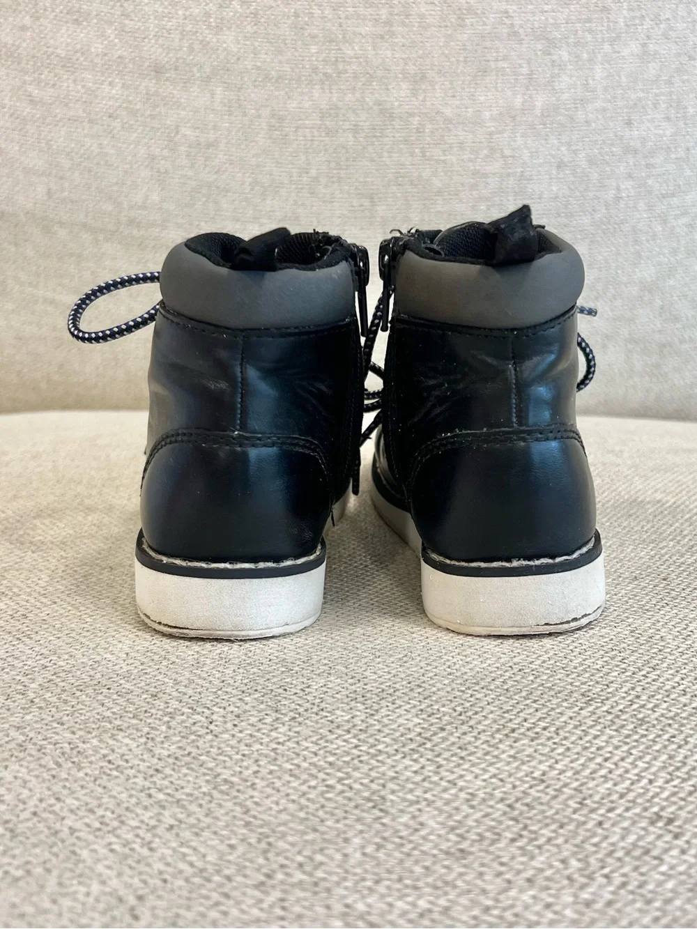 Baby Gap Size 9 Toddler Black Hiker Boots Lace Up Side Zip Play Condition